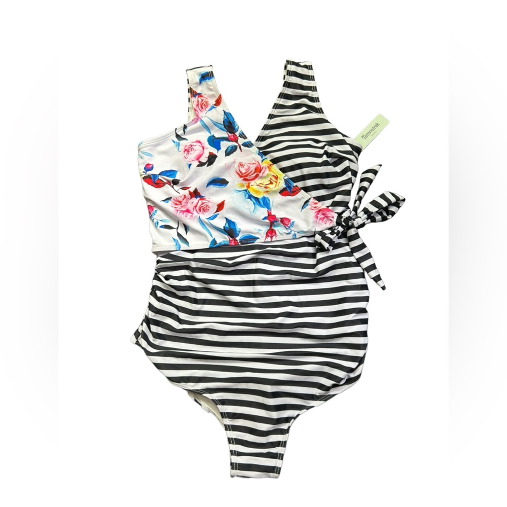 TEMPOTREK womens maternity one piece striped and floral swimsuit size Medium NWT